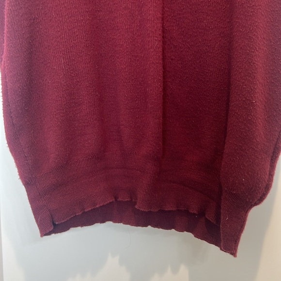 IZOD Men's Burgundy Sweater Vest size tall-XLT. - Picture 3 of 7